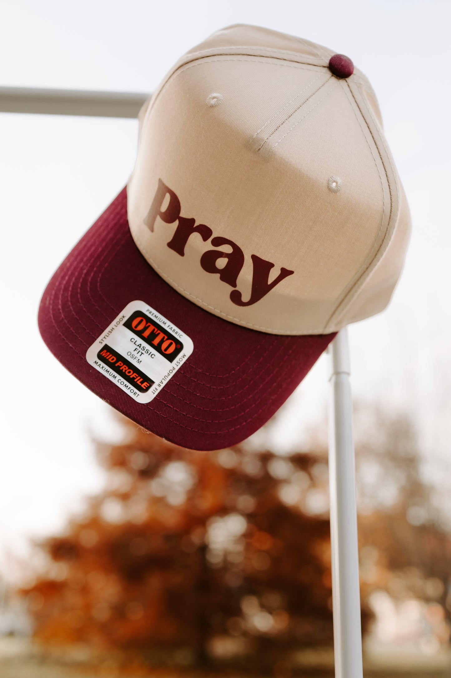 Pray hat